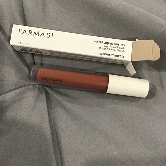 Farmasi matte liquid lipstick - Picture 1 of 3